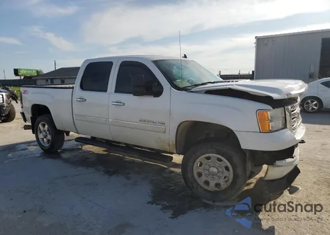 2013 GMC Sierra K2500 Denali из США, поврежденный, VIN 1GT125E85DF209912